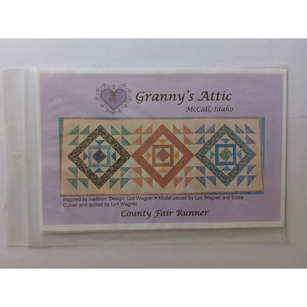 Bloom Creek -Holidays At Home. Month 4  frame Quilt Pattern & Counrt Fair Runner